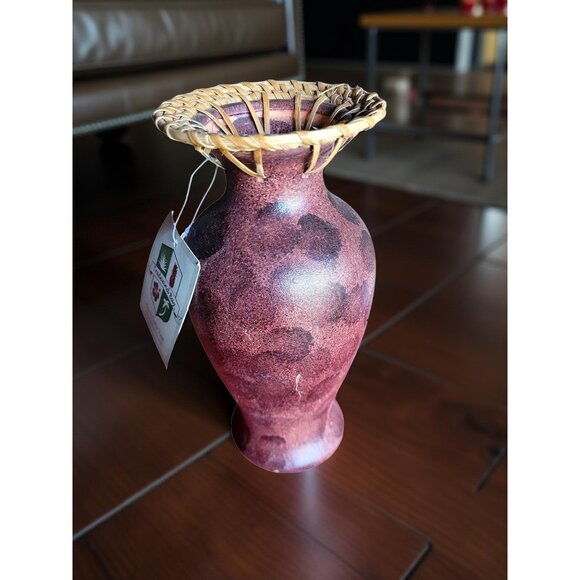 vintage greenbrier tradewind bay terra cotta with bamboo accent vase 8"h x 3.75" - Picture 4 of 11